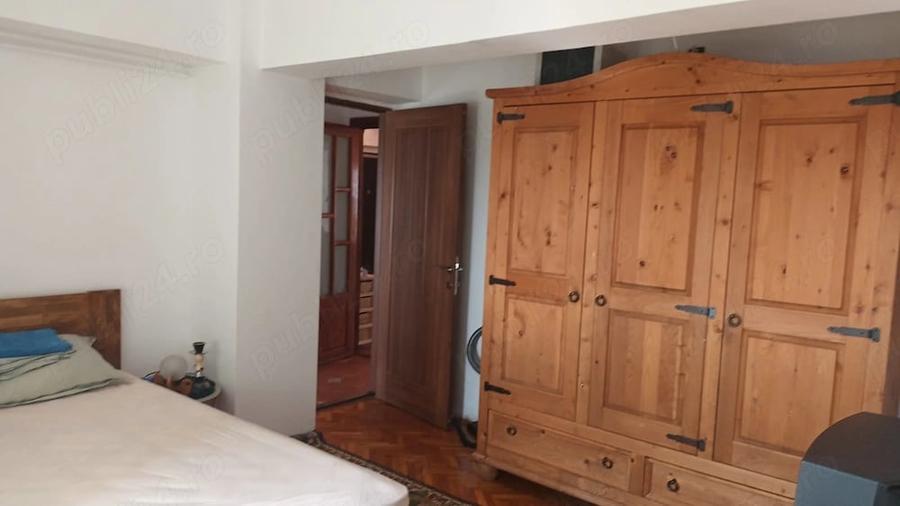 Apartament cu 3 camere decomandat în Ultracentral