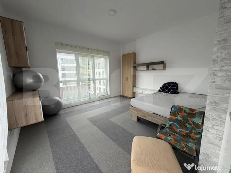 Apartament cu 2 camere semidecomandat în Florești