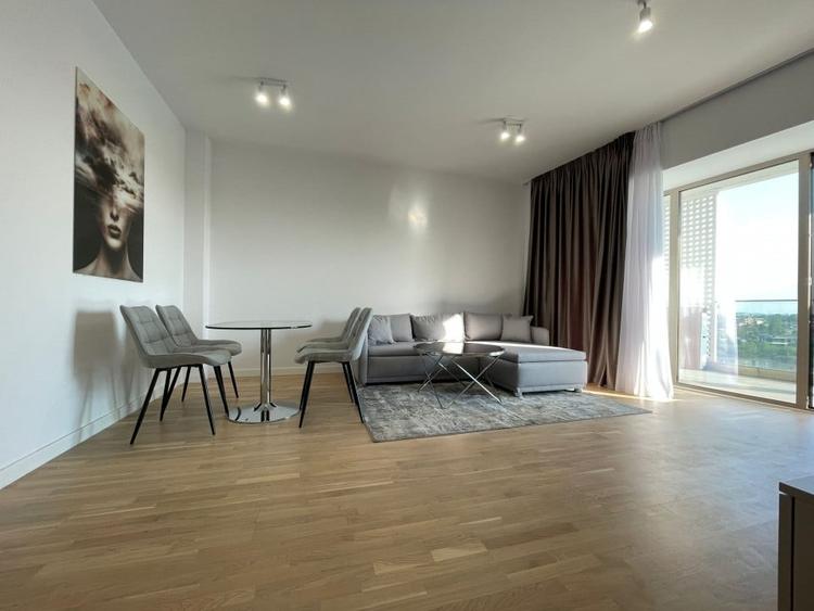 Apartament cu 2 camere semidecomandat, mobilat în P-ta Presei Libere