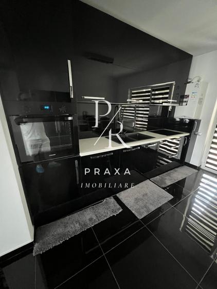 Duplex cu 4 camere cu Canalizare în Florești