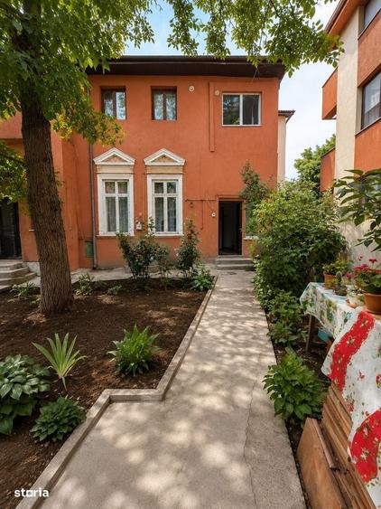 Casă cu 4 camere cu Teren 366 Mp în Basarab