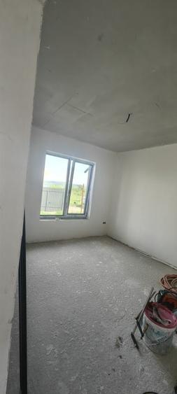 Casă cu 3 camere în Mioveni