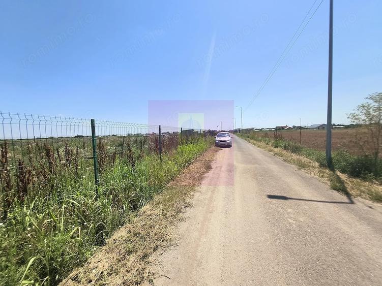 Teren de 582 mp, în Copăceni