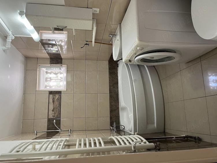 Apartament cu 2 camere decomandat în Săsar
