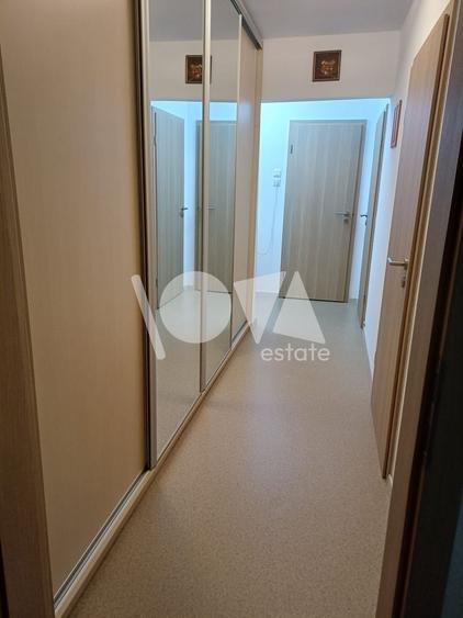 Apartament cu 4 camere semidecomandat, mobilat în Gorjului