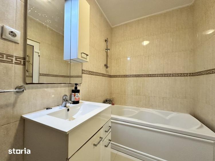 Inchiriere Apartament 3 camere si garaj, strada Rodnei, imobil nou - 10