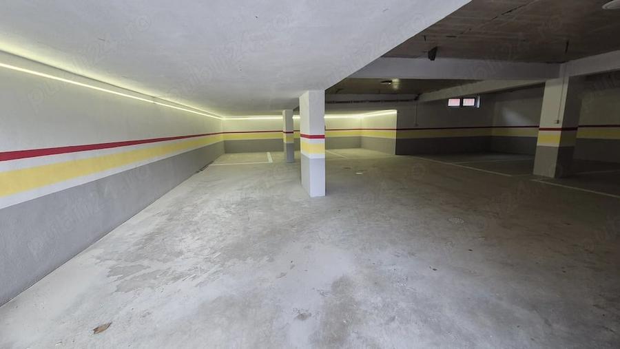 Garsonieră decomandată în Regie