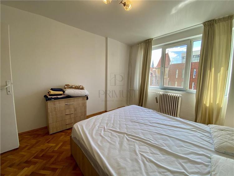 Apartament cu 2 camere decomandat, mobilat în Ultracentral