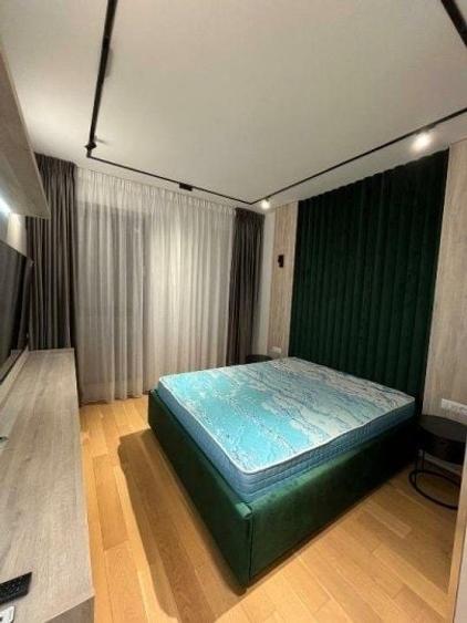 Apartament cu 2 camere semidecomandat, mobilat în Timpuri Noi
