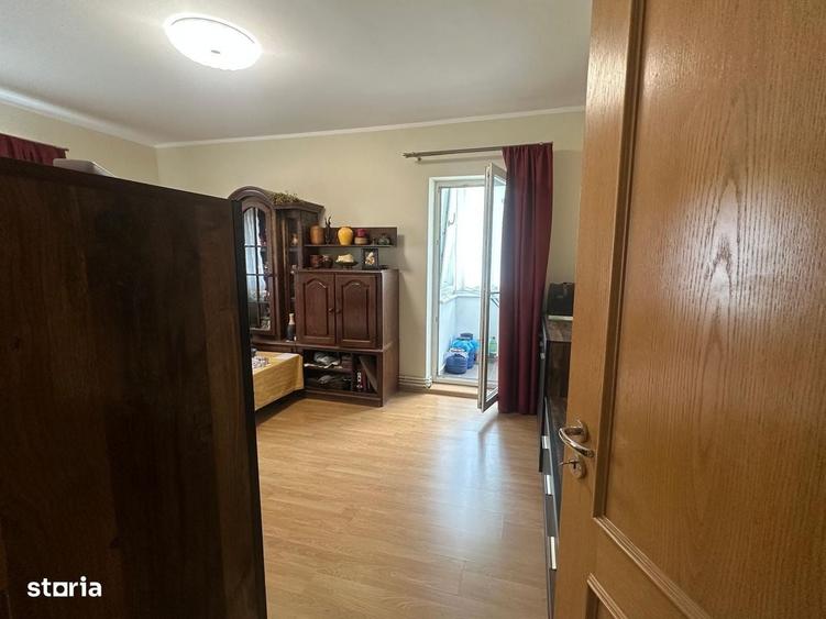 Apartament cu 2 camere decomandat în Răcădău