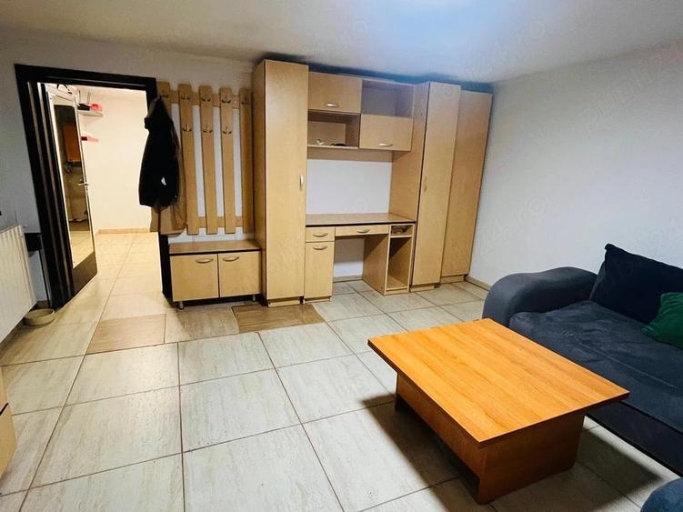 Apartament cu 2 camere semidecomandat în Antiaeriană