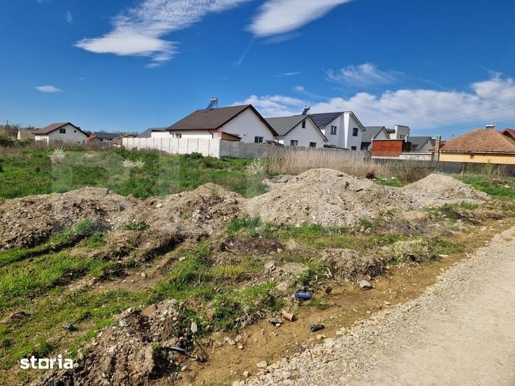 Teren de 1150 mp, în Central