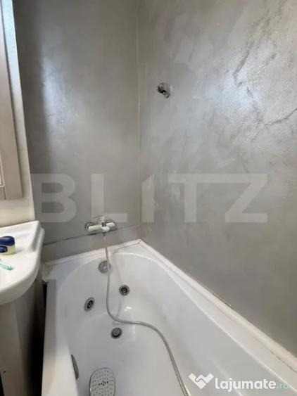 Apartament cu 2 camere nedecomandat în Central