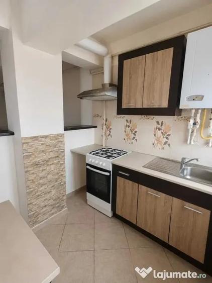 Apartament cu 2 camere decomandat în Obcini
