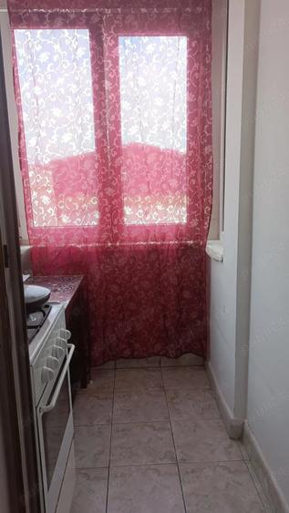 Garsonieră decomandată în Ostroveni