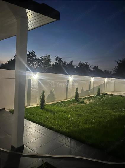 Casă cu Teren 300 Mp în Central