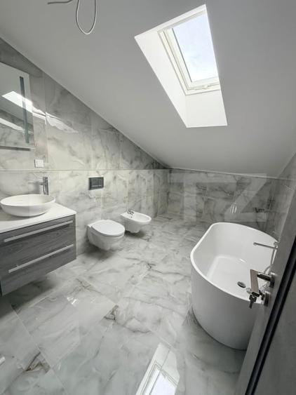Apartament cu 4 camere decomandat, mobilat în Tărlungeni