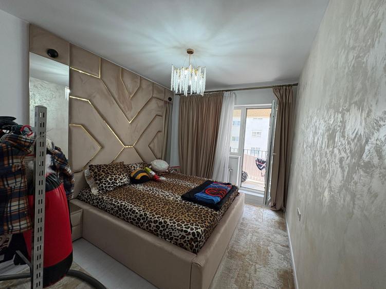 Apartament cu 2 camere decomandat în Berceni