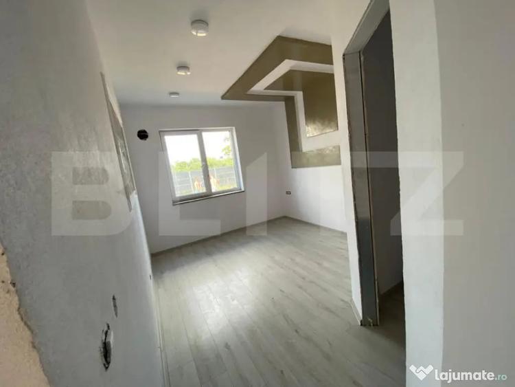Casă cu 3 camere cu Teren 250 Mp în Bucovăț (Remetea Mare)