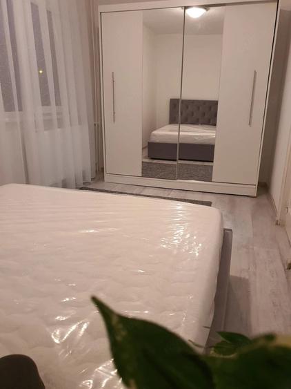 Apartament cu 2 camere semidecomandat în Spitalul Județean