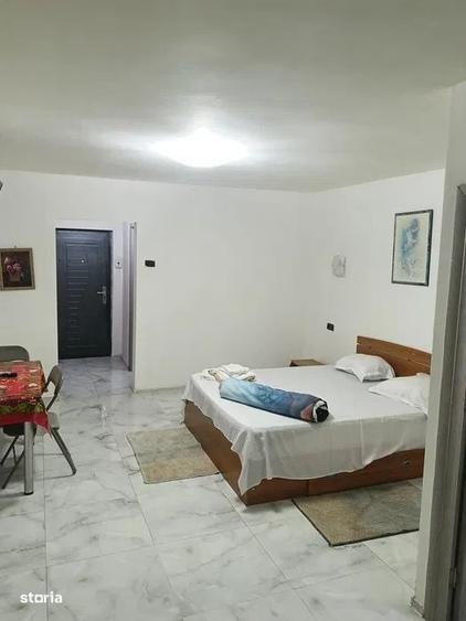 Garsonieră decomandată în Brazda lui Novac