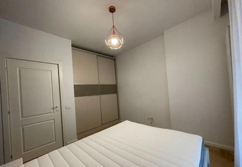 Apartament cu 3 camere decomandat, mobilat în Herăstrău