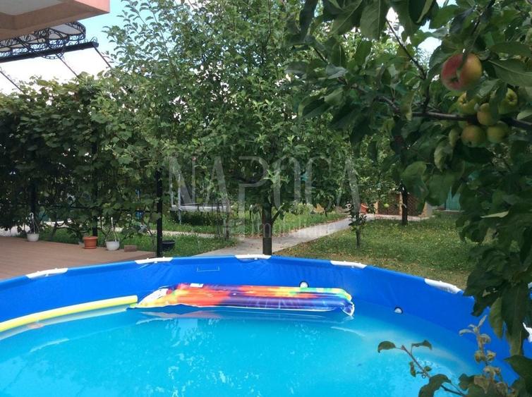 Casă individuală cu 7 camere cu Canalizare în Făget