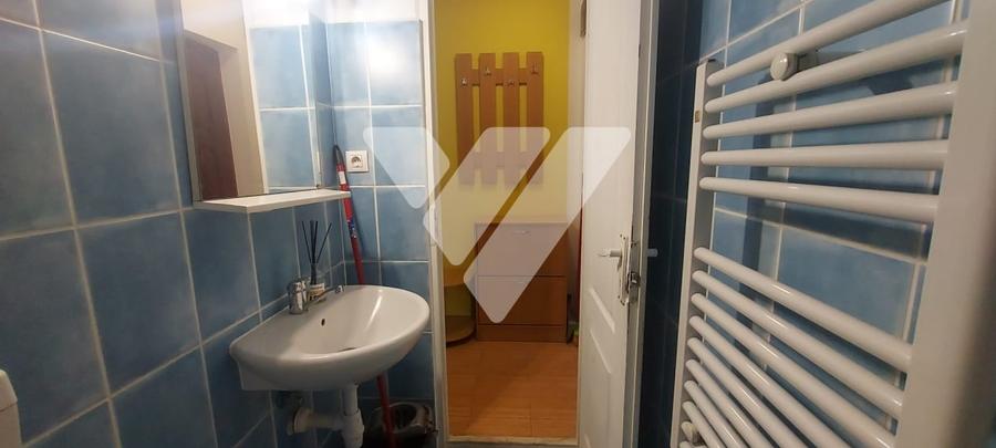 Garsonieră decomandată, mobilată în Broscărie