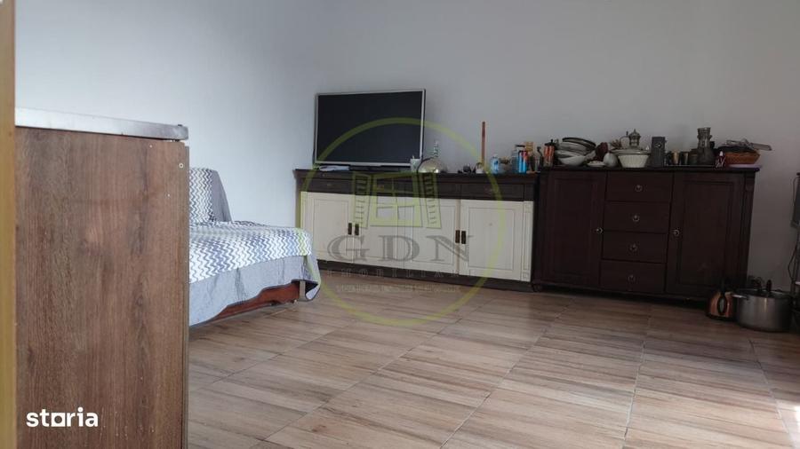 Casă cu 3 camere în Șura Mare