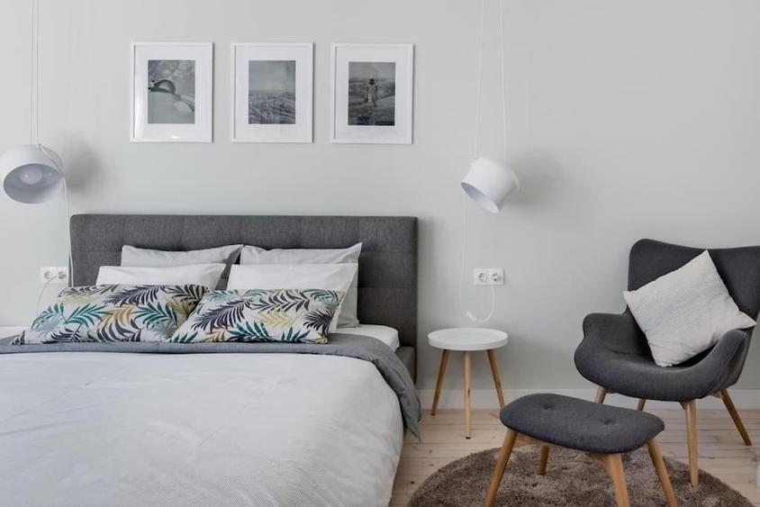 Apartament cu 3 camere decomandat în Iancului