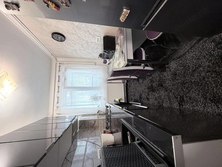 Apartament cu 2 camere decomandat în Libertății