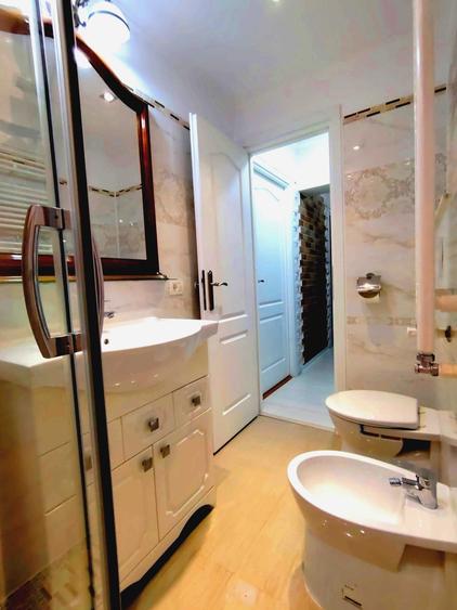 Apartament 3 camere,decomandat,etaj:2/4,central,Hipodrom - 7