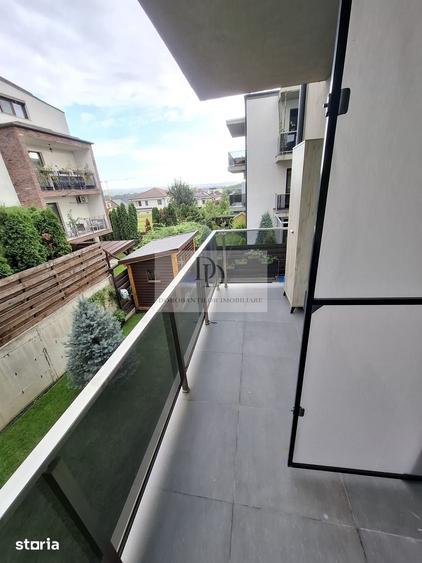 Apartament cu 2 camere semidecomandat în Borhanci