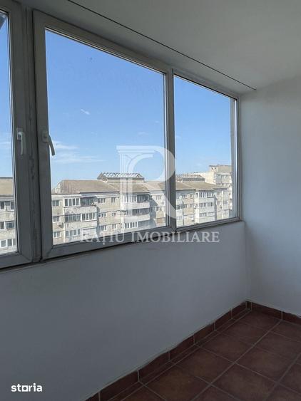 Apartament cu 4 camere în Rogerius