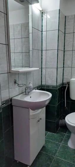 Apartament cu 3 camere decomandat în Slatina