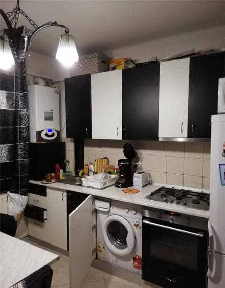 Apartament cu 2 camere decomandat în Gară