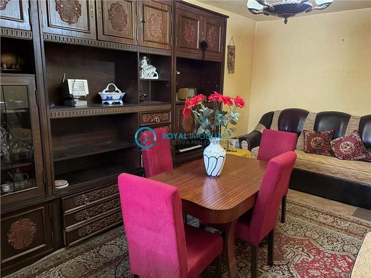 Apartament cu 2 camere decomandat, mobilat în Cantacuzino