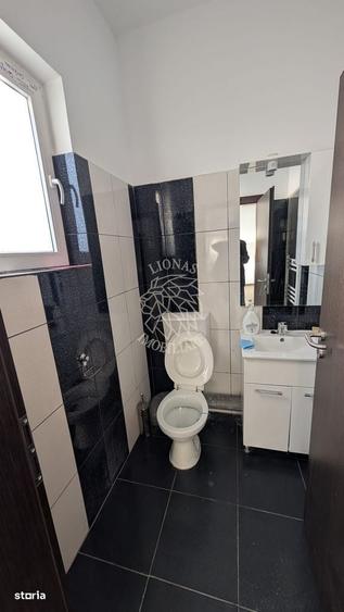 Spațiu comercial, de 126 mp, în Teaca
