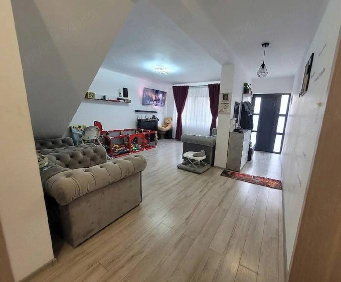 Casă cu 1 camere cu Teren 320 Mp în Lunca Cetățuii