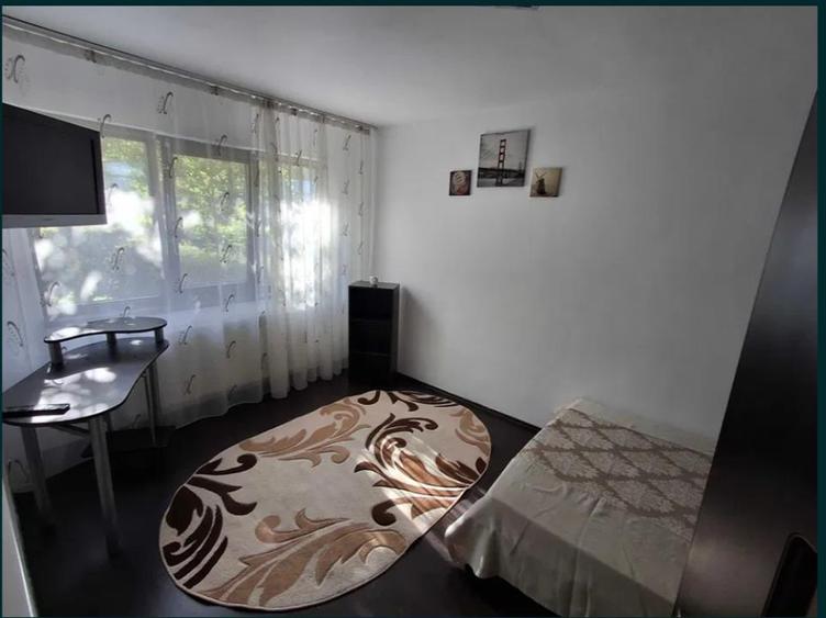 Apartament cu 2 camere semidecomandat, mobilat în Gării