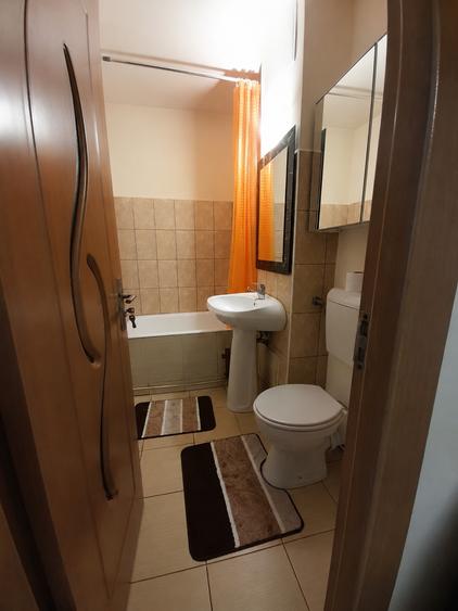 Garsonieră decomandată în Astra