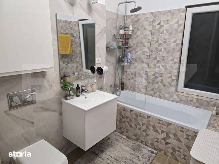 Apartament cu 3 camere decomandat în Dumbrăvița