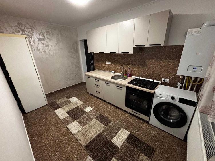 Casa noua, nelocuita, finisata complet la interior Husi - 8