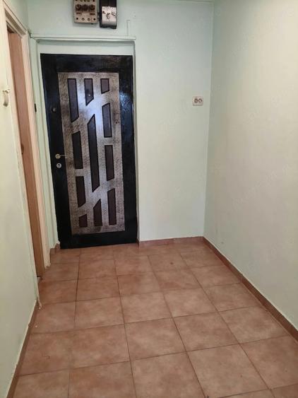 Garsonieră semidecomandată în Calea București