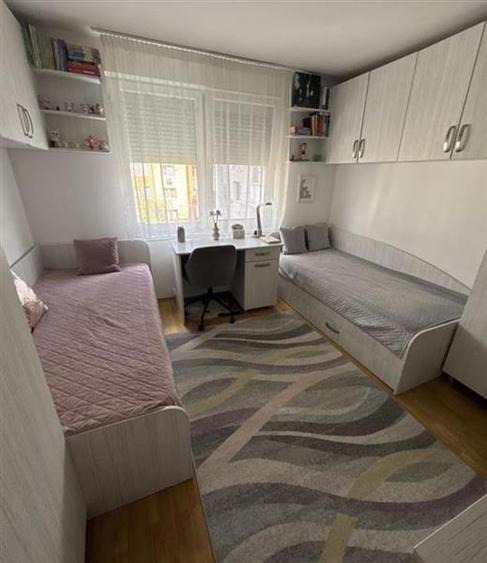 Apartament cu 3 camere decomandat, mobilat în Tudor Vladimirescu