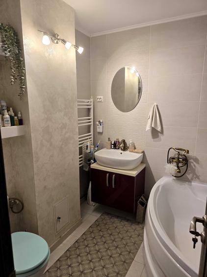 Inchiriez apartament 2 camere Trivale - 1