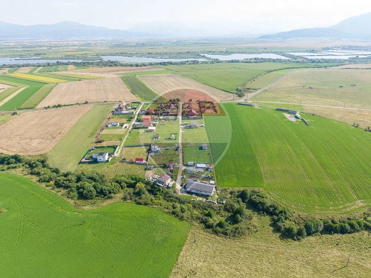 Teren de 1100 mp, în Satu Nou