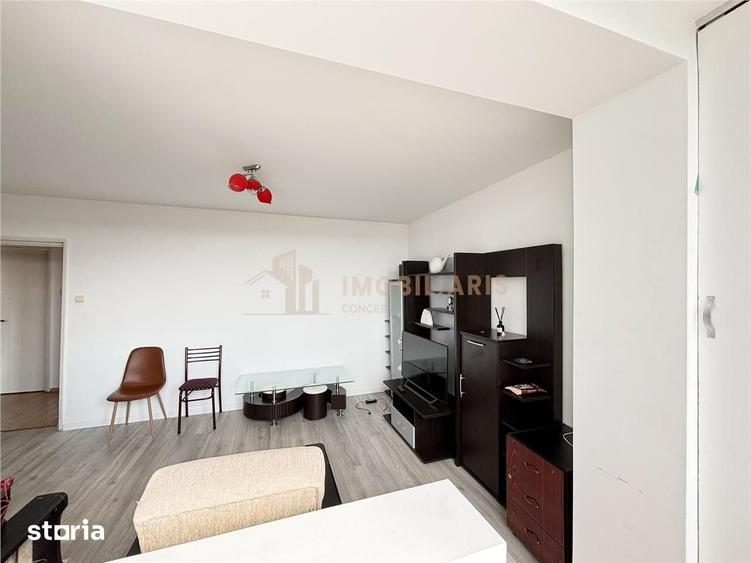 Apartament cu 2 camere decomandat în Traian