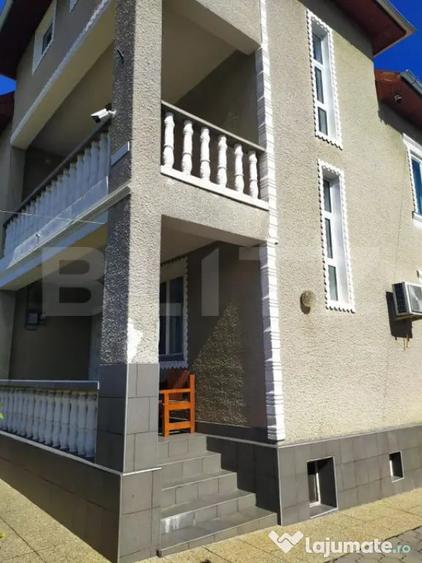 Casa individuala, 223 mp utili, teren 800 mp, zona Cetate - 1