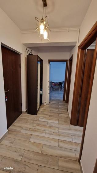 Apartament cu 2 camere în Mihai Bravu